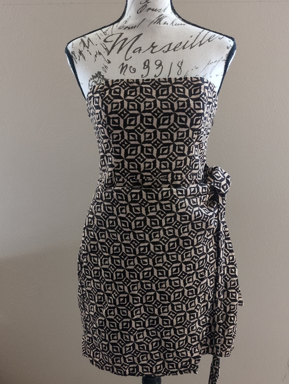Urban Outfitters Strapless Geometric Print Dress - Brown & Cream Small